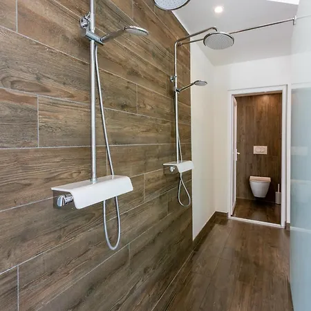 Palace Paulina 3a Apartment