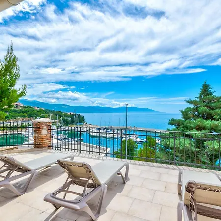 Διαμέρισμα Palace Paulina 3a Novi Vinodolski