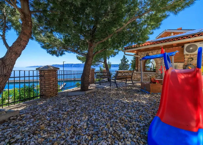 Apartment Palace Paulina 3a *